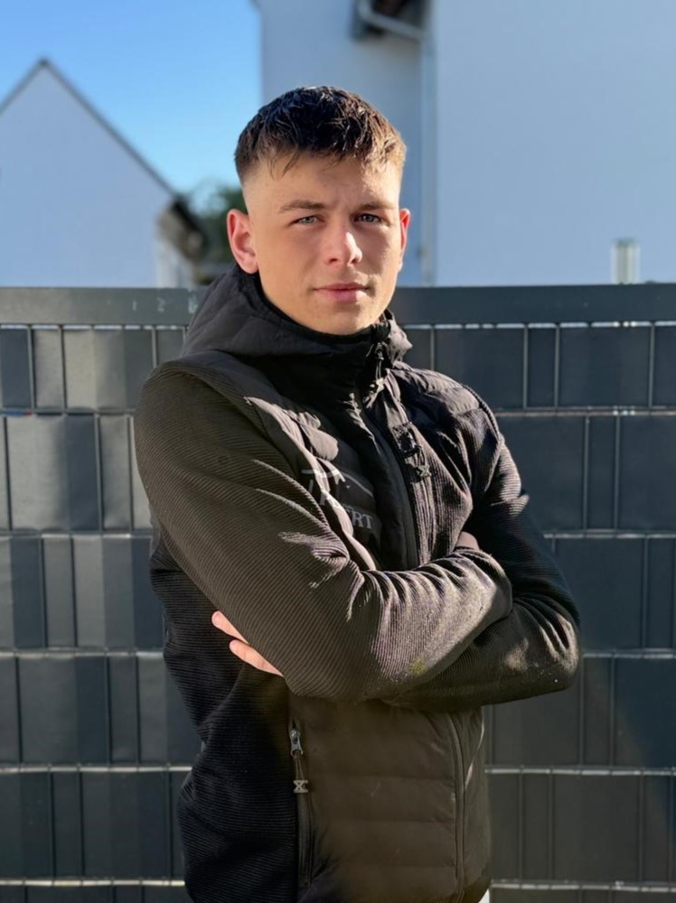 Pascal Peikert, Installateur für Solaranlagen – Peikert Handwerk Groß-Bieberau